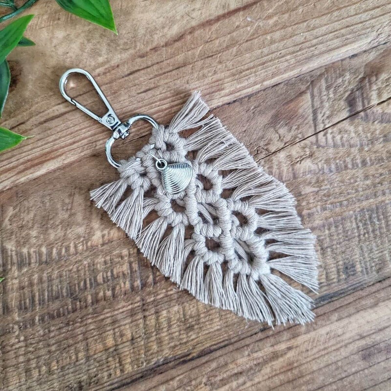 Hiekanruskea SAND BEACH -amulettisulka